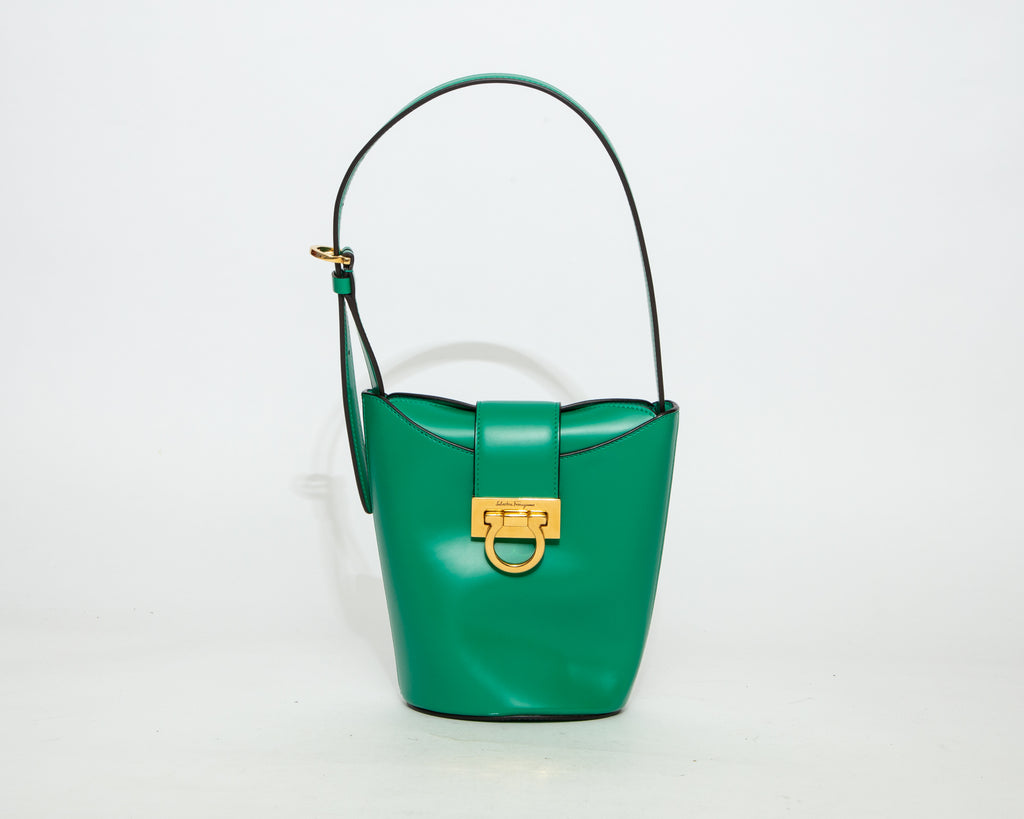 FERRAGAMO Gancini Leather Mini Bucket Bag - Green