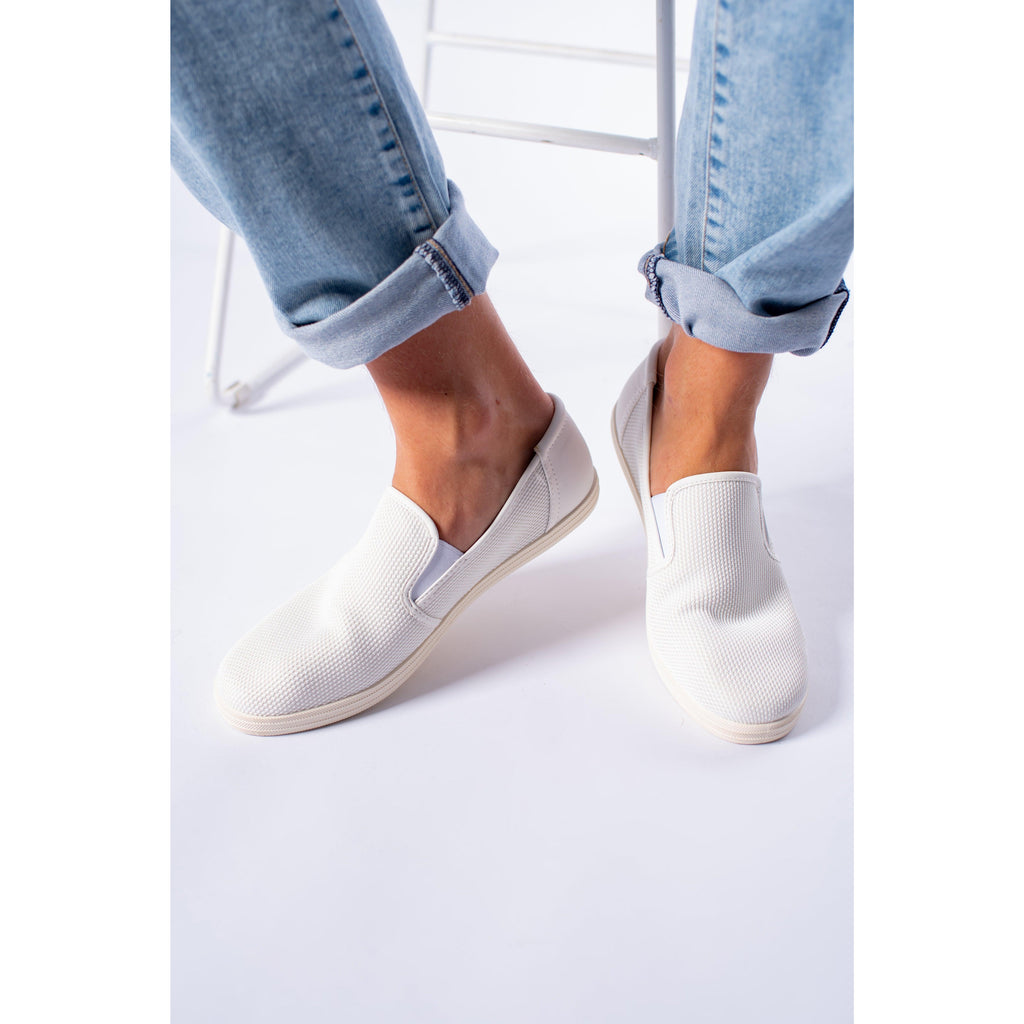 Topman Men's White Slip On Mesh Sneakers - AUS OUTLET